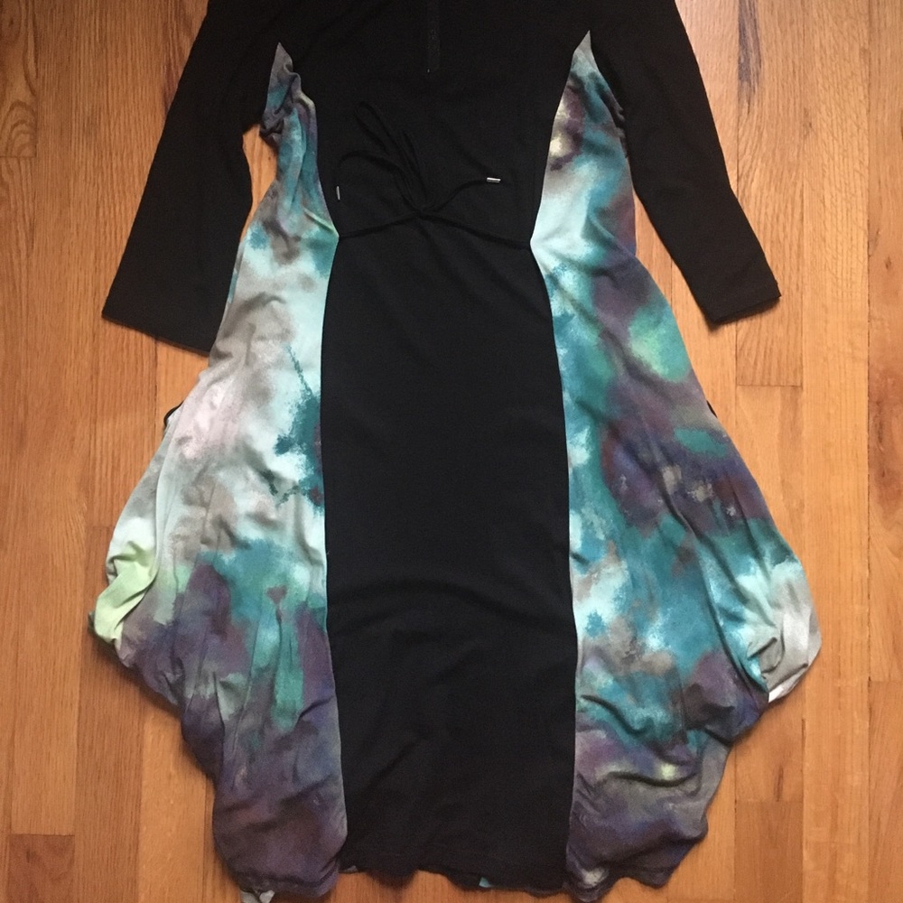 Dress - Picture 9 of 16